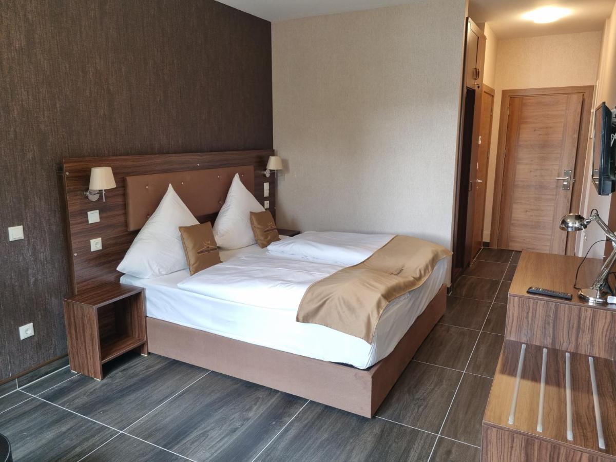 Hotel Pasa Paradies Kostenlose Parkplaetze Hanau Esterno foto